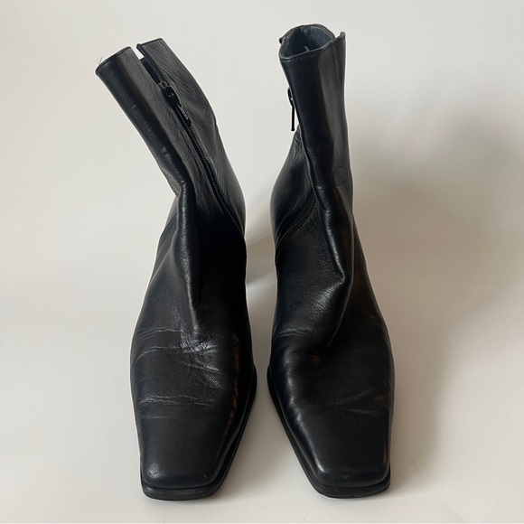 Stuart Weitzman - Black “Scaffold” Leather Boots - Picture 3 of 9